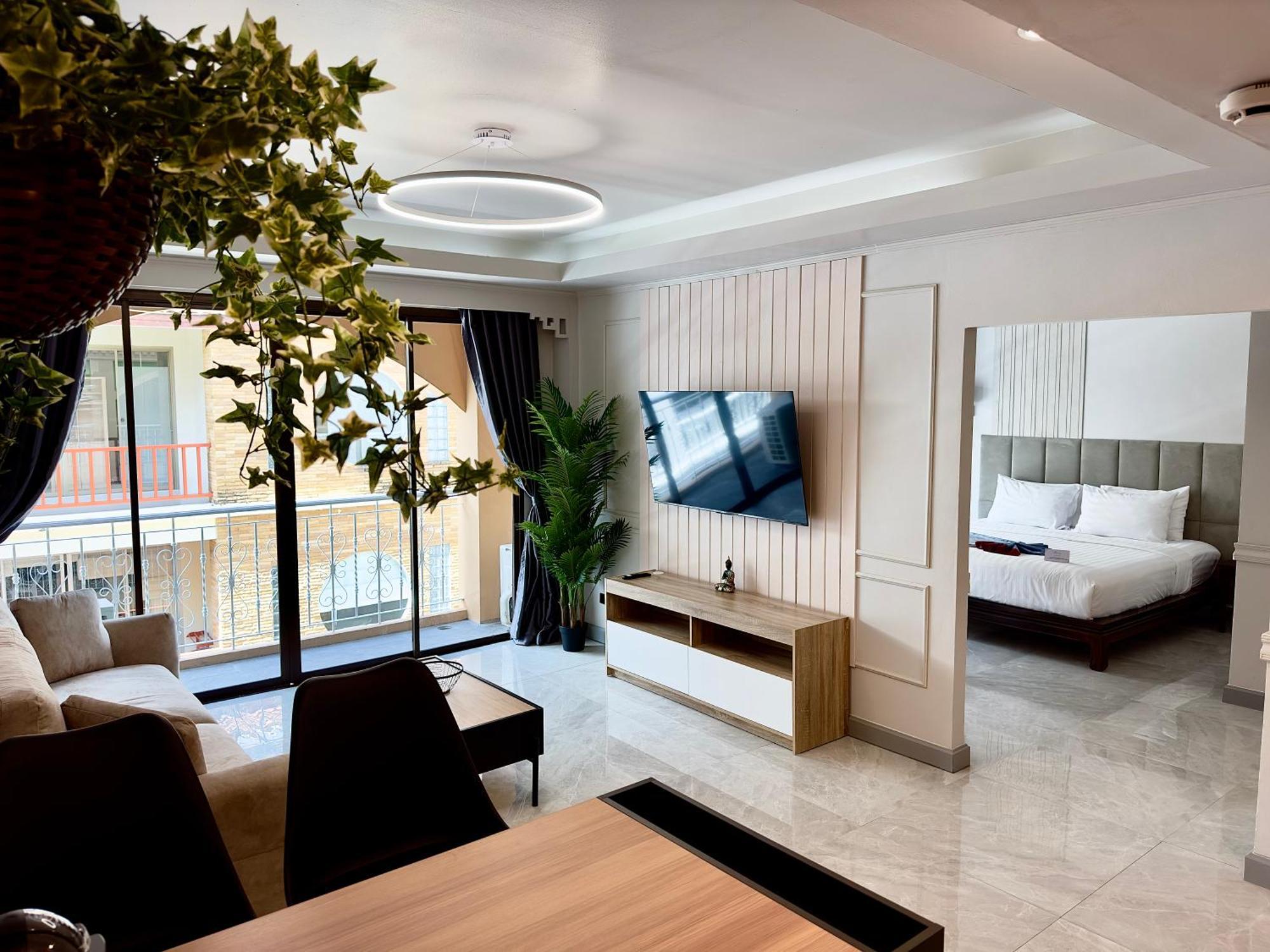 Grand Orlov Apart Hotel Patong Экстерьер фото